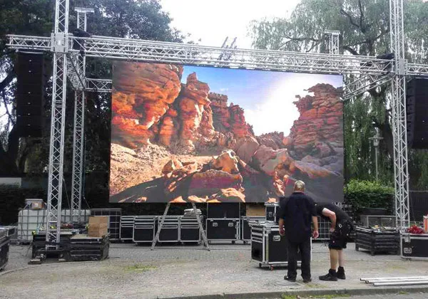 How to Build a Stage Rental LED Screen